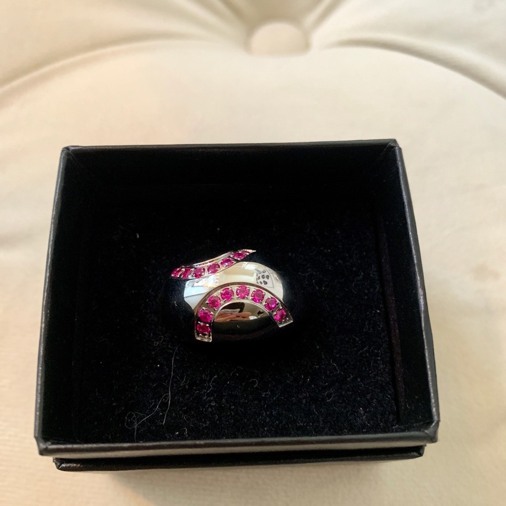 Silver ring with pink